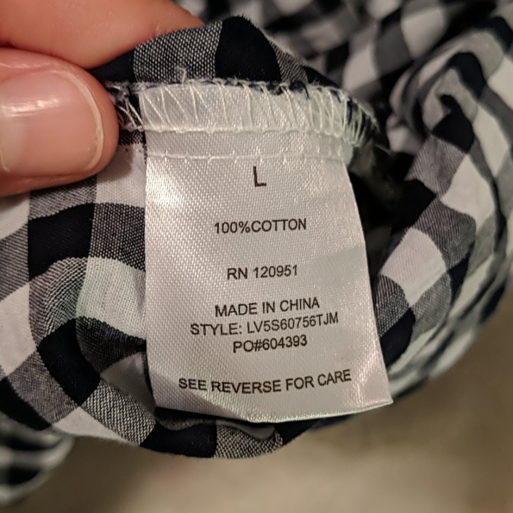 Button down - Picture 5 of 6